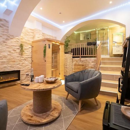 Le Spa De La Cathedrale - Jacuzzi - Sauna - Champagne - Netflix - Wifi Труа Экстерьер фото