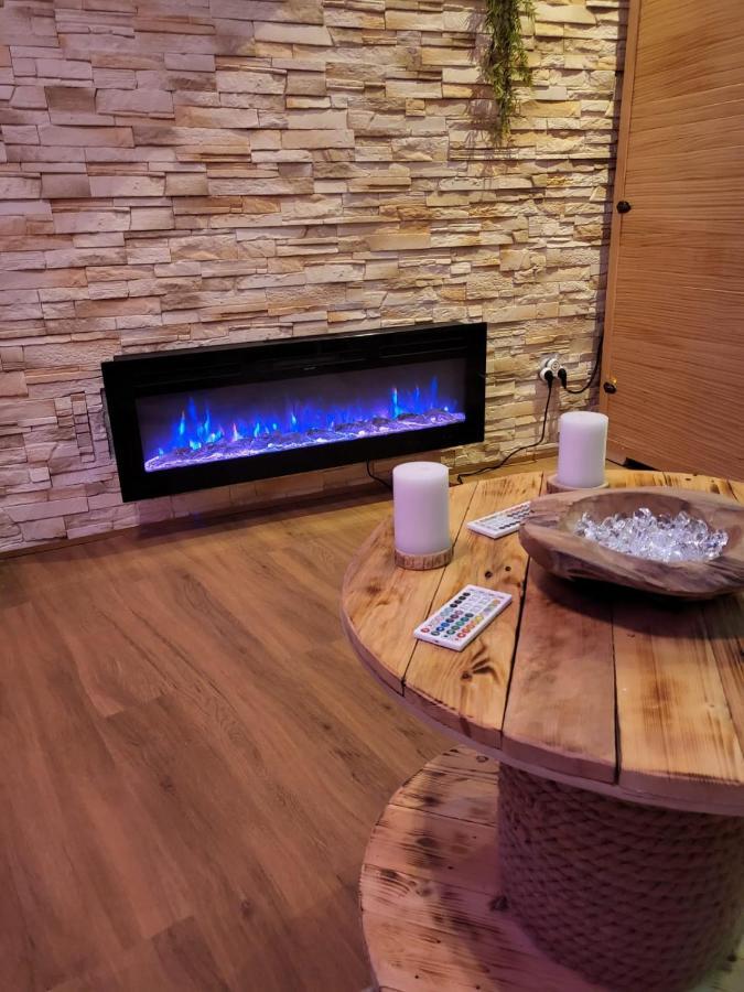 Le Spa De La Cathedrale - Jacuzzi - Sauna - Champagne - Netflix - Wifi Труа Экстерьер фото