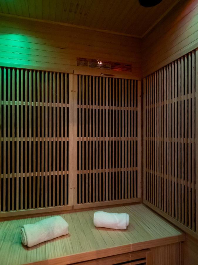 Le Spa De La Cathedrale - Jacuzzi - Sauna - Champagne - Netflix - Wifi Труа Экстерьер фото